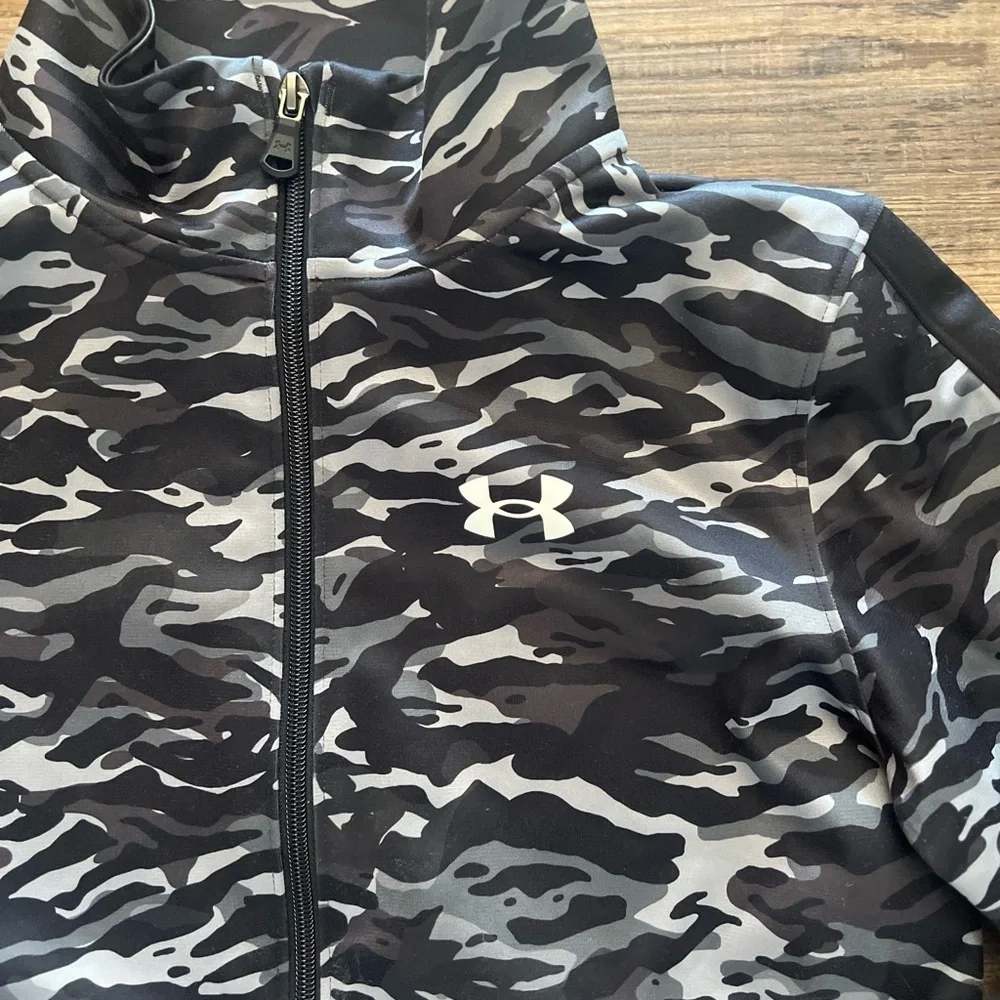Under Armour Kids Camo Jacket - Black and Gray